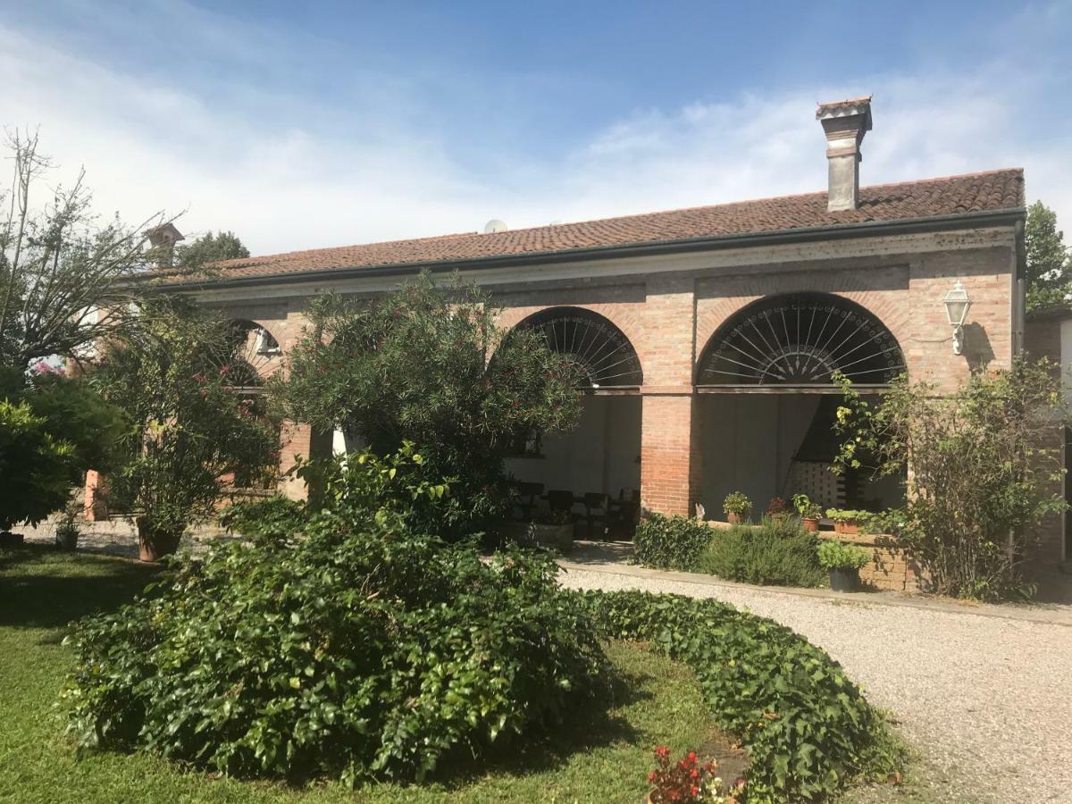 Agriturismo Cipolli e Podò Corte Carlini Mantova Esterno foto