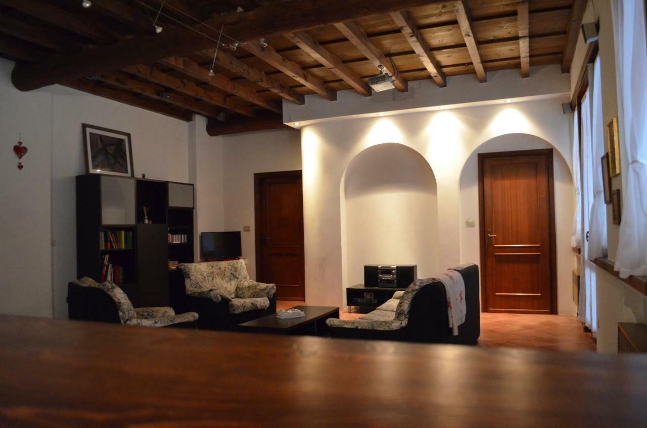 Agriturismo Cipolli e Podò Corte Carlini Mantova Esterno foto