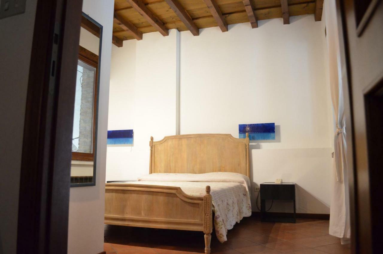 Agriturismo Cipolli e Podò Corte Carlini Mantova Esterno foto