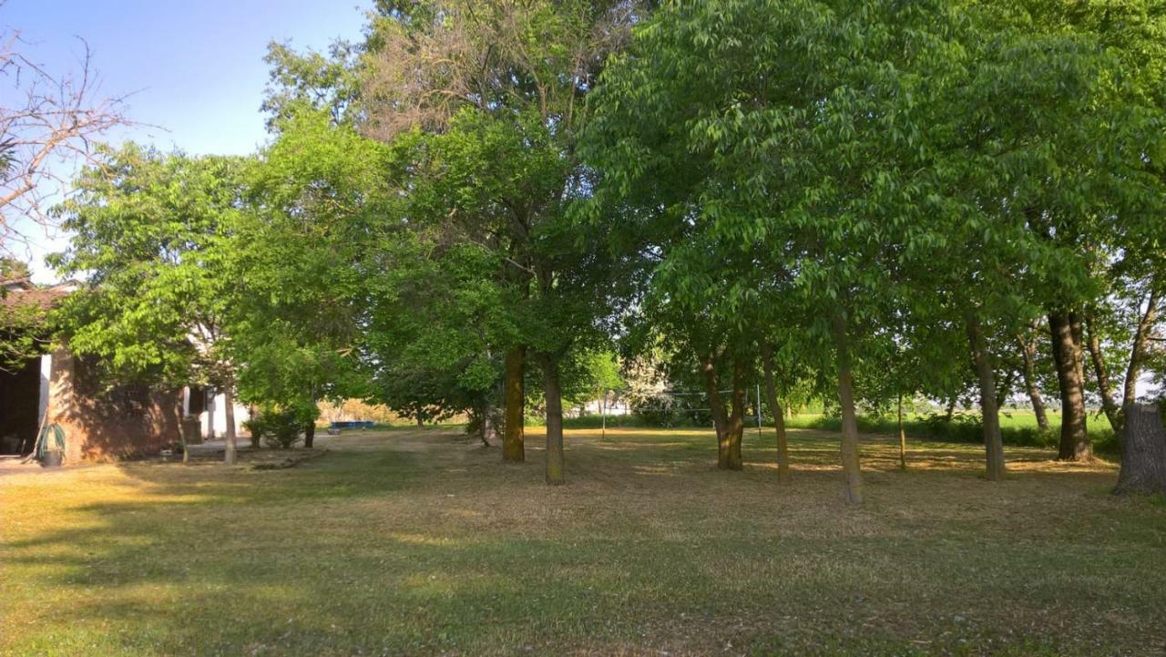 Agriturismo Cipolli e Podò Corte Carlini Mantova Esterno foto